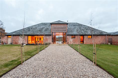 Modern Barn Conversion With Zinc Roof - Build It