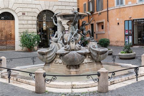 Ancient Roman Fountains That You Might Have Overlooked