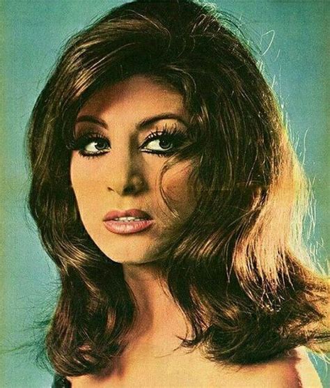 Blue Persian singer and actress (marjan) | Iranian actors, Old singers, Unique faces