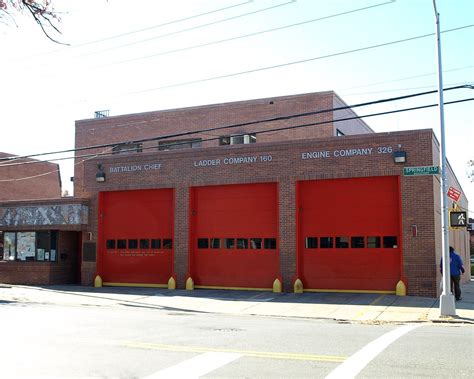 E326 FDNY Firehouse Engine 326, Ladder 160 & Battalion 53,… | Flickr