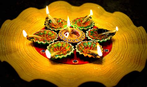 File:Diwali (Festival of lights) November 2013.jpg