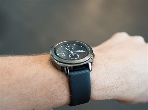 Samsung Gear Sport review: The company's best smartwatch yet | Android ...