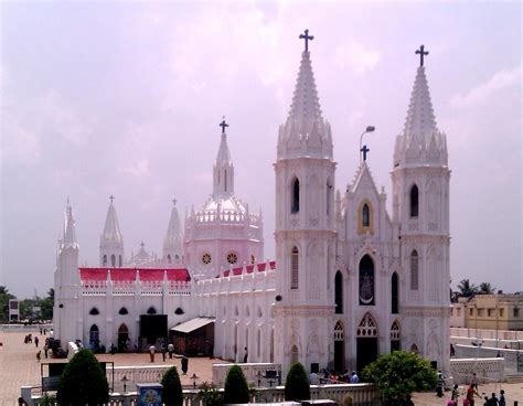 Guide to Velankanni | Velankanni Church | Travelguru Blog