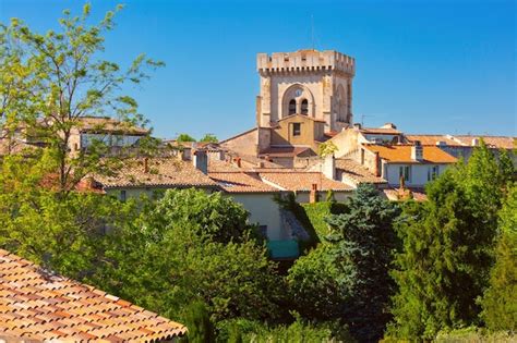 Premium Photo | Aerial view to old town of avignon avignon southern france