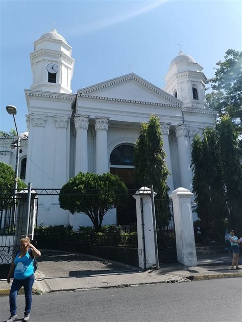 Catedral de Sonsonate 口コミ・写真・地図・情報 - トリップアドバイザー