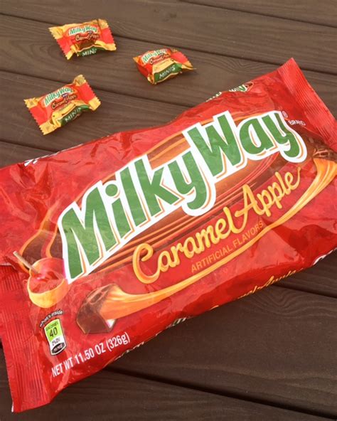 REVIEW: Caramel Apple Milky Way - Junk Banter