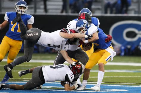 Best MLive photos from Week 6 of Michigan high school football - mlive.com