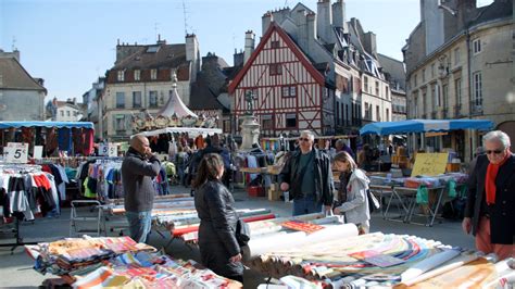 A Taste of Burgundy: A Canal Cruise in Pictures - The UnTours Blog