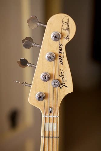 Fender Marcus Miller Jazz Bass (Japan) autographed by Marc… | Flickr