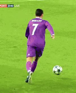 Cristiano Ronaldo GIF - Cristiano Ronaldo Futbol - Discover & Share GIFs