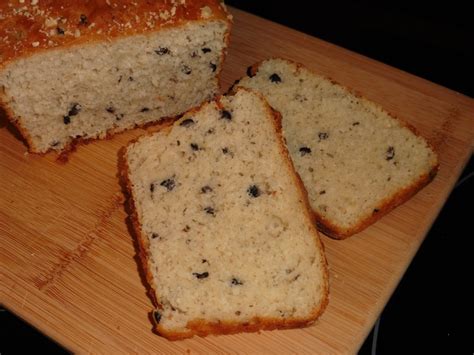 Herbed Olive Sandwich Loaf Recipe by Lynne - CookEatShare