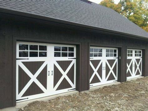 What To Know About Decorative Garage Door Trim: Ideas & Tips