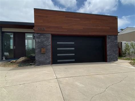 Customized Modern Design Steel Garage Doors With Pedestrian Door - Buy Garage Door,Steel Garage ...