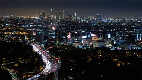 (4K+) Los Angeles Skyline And Hollywood At Night Medium - Emeric's ...