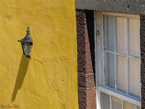 Madeira - Wall and lamp | Bring me sunshine! | Gideon Chilton | Flickr