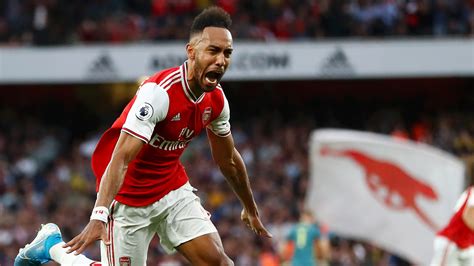 Aubameyang matches Pires’ record in Arsenal win over Fulham | Sporting News Canada