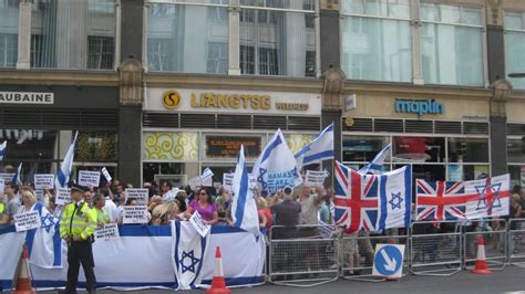 London pro-Israel rally's turnout far below past support | The Times of Israel