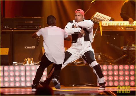 Usher & Chris Brown Join Forces For 'New Flame' at iHeartRadio Music ...