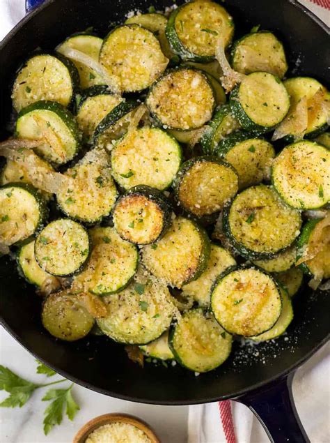 Sauteed Zucchini Recipe – WellPlated.com