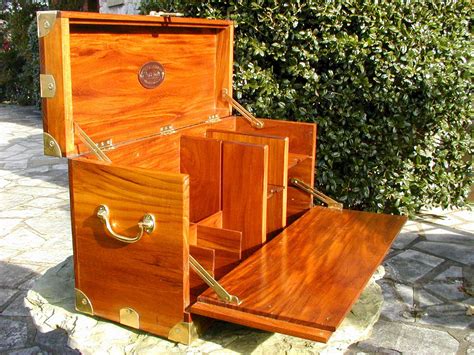 Pin by Stan Griffis on Portable Bar Set | British campaign furniture, Campaign furniture ...