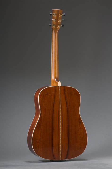 Traditional Dreadnought – Goodall Guitars