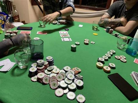 how to play poker at home