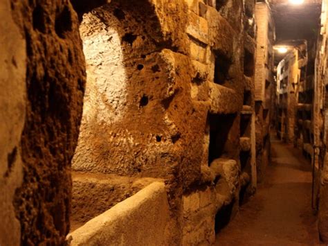 A History of Rome Catacombs - Dark Rome