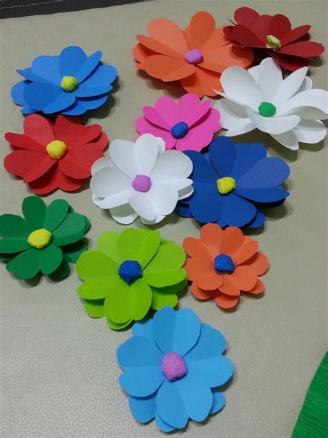 Construction paper flowers ideas | DIY