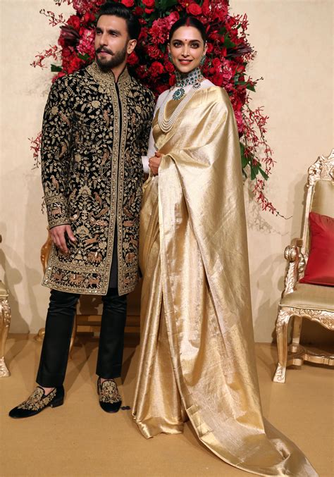 22+ Deepika Padukone Wedding Reception Saree - irradiadiversiooon