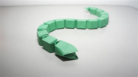 Origami Snake - Diagrams and Video - Jo Nakashima