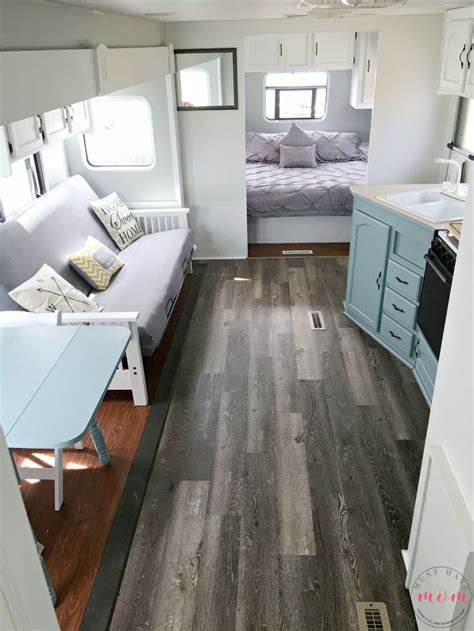 Easy RV Makeover with instructions to remodel RV interior, paint RV walls, paint 2 tone kitchen ...