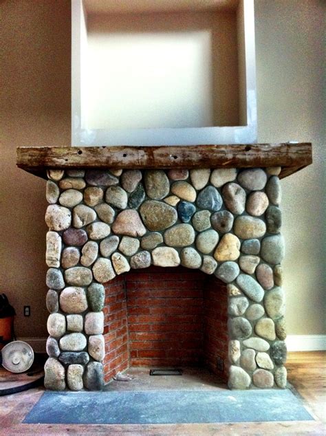 River Stone Veneer Fireplace – Sapia Builders Corp.