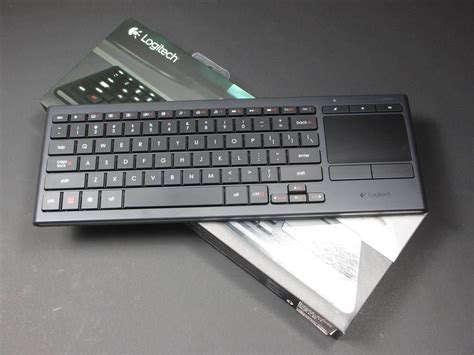 Logitech K830 Illuminated Wireless Keyboard and Touchpad Review » The Gadget Flow