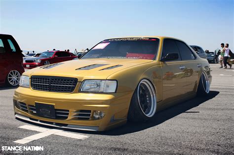 Nissan cedric y33 vip