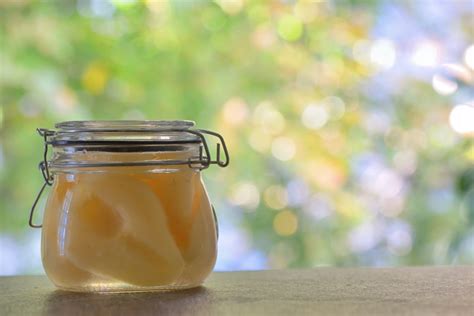 Canning Pears Without Sugar Recipe and Guide