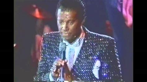 Luther Vandross - Live At Wembley 1987 - Stop To Love - YouTube