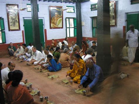 Ramana Maharshi Ashram Mealtime - India Travel Forum | IndiaMike.com