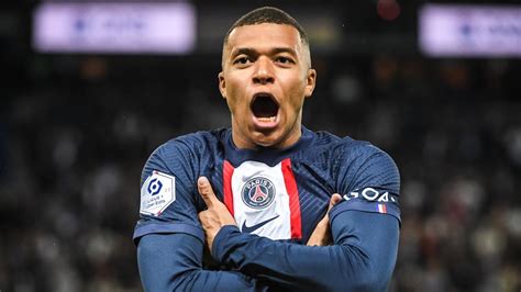 Ronaldo: qué debe hacer Mbappé para ganar el Balón de Oro | El Gráfico