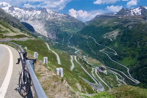 Oberaarsee (above Grimselpass) and Furkapass – My Cycling Challenge