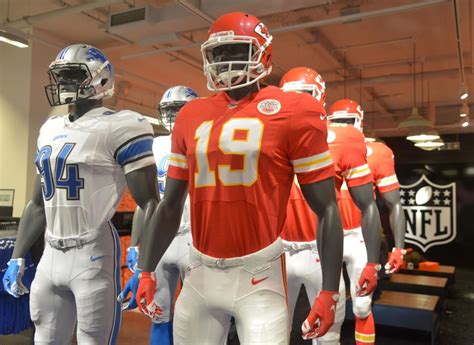 Detroit Lions: New Color Rush Uniform Rumors Emerge