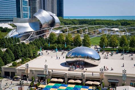 Millennium Park is one of the very best things to do in Chicago