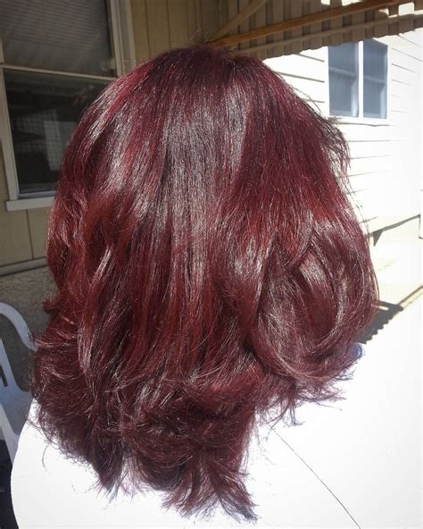 50 Awesome Maroon Hair Color Ideas: Become a Headturner | Maroon hair colors, Maroon hair, Dyed ...