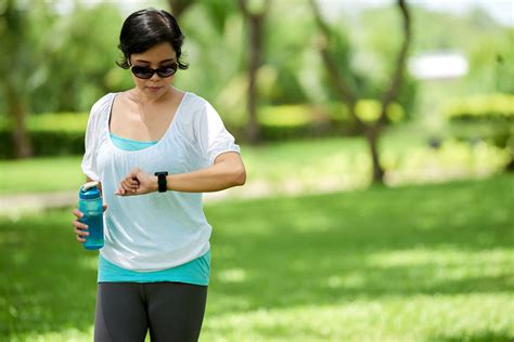 How Walking After Meals Can Improve Your Blood Sugar Levels | NOVI Health