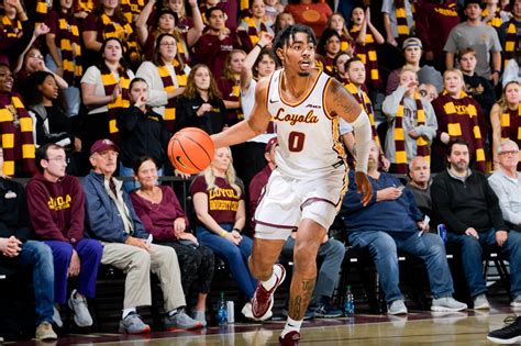 Saint Thomas - Men's Basketball - Loyola University Chicago Athletics