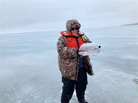 Scientists take rare look under Great Lakes' frozen surfaces | The ...