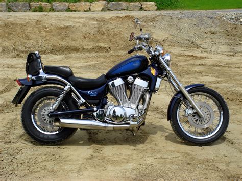 Suzuki Suzuki Intruder 1400 - Moto.ZombDrive.COM