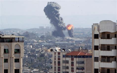 Israel Bombs Dozens of Gaza Targets After Palestinian Islamic Jihad ...