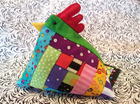 I made this Norwegian Chicken Pincushion from a pattern by Doreen ...