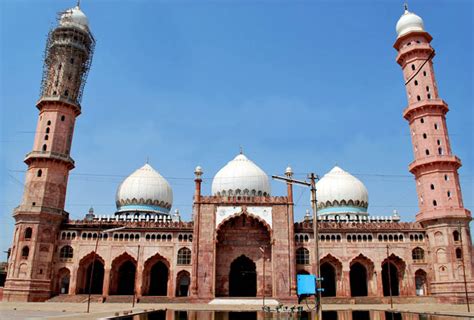 Photo Gallery of Taj-Ul-Masjid Bhopal- Explore Taj-Ul-Masjid Bhopal with Special Attractive Real ...