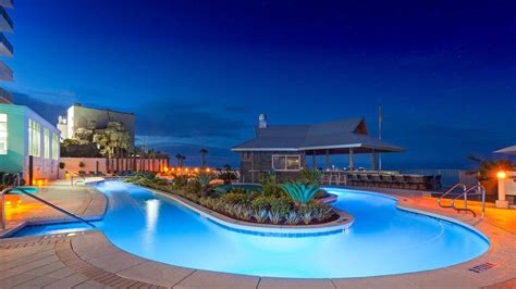 Holiday Inn Express & Suites Panama City Beach - Beachfront, Panama City Beach | HotelsCombined